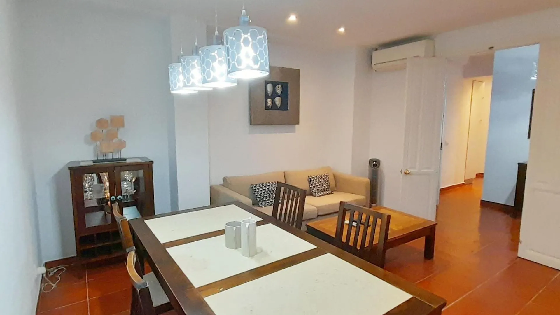 Apartamento En El Centro 2 Dormitorios Ai マラガ