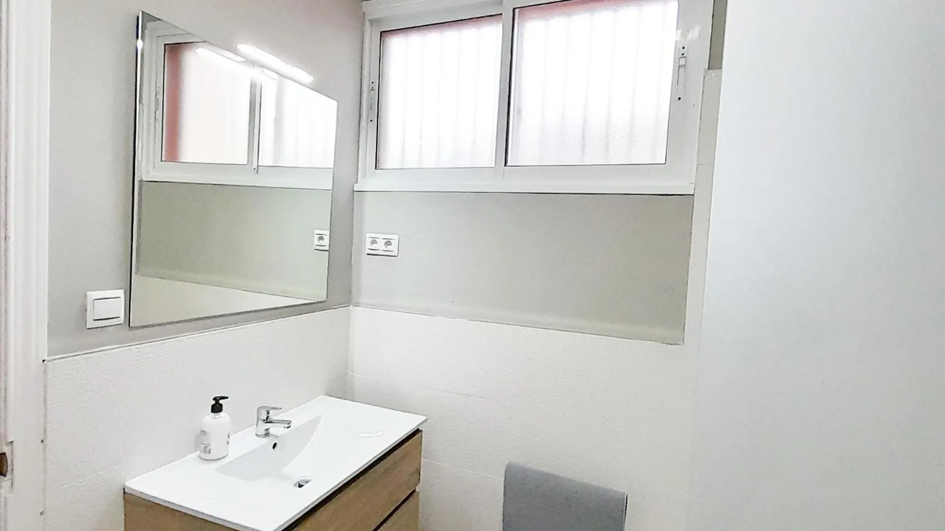 Apartamento En El Centro 2 Dormitorios Ai マラガ